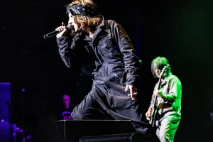 黒夢が「THE PERFECT DAYS TO DIE」と銘打ったアリーナ・サーキットを
