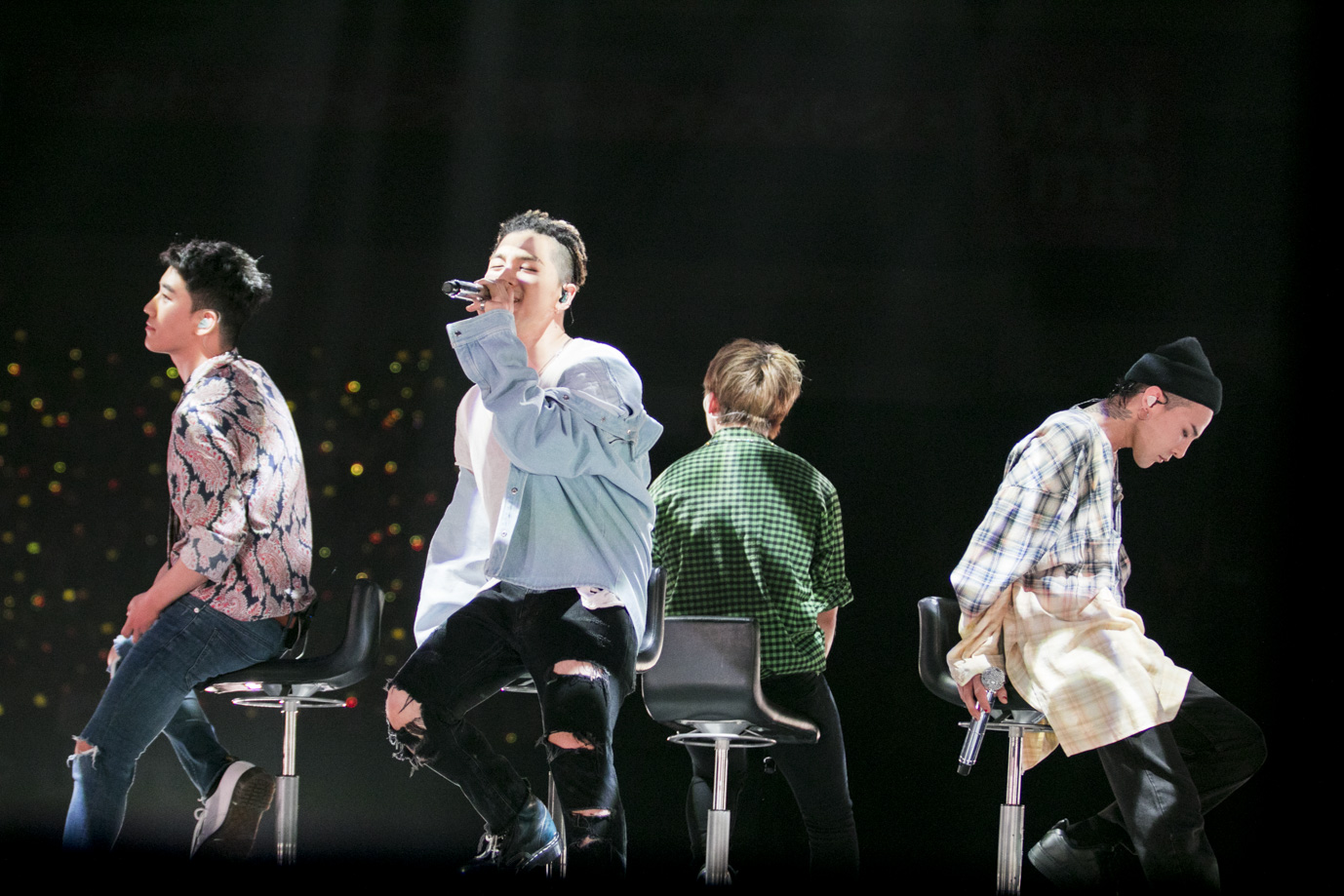 Bigbang 約半年ぶりのステージ スペシャルファンイベントドームツアー開幕 Di Ga Online ライブ コンサートチケット先行 Disk Garage ディスクガレージ