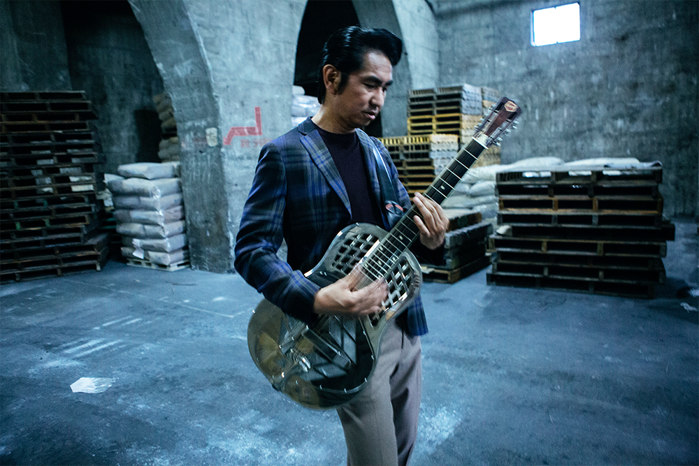 田島貴男(ORIGINAL LOVE)